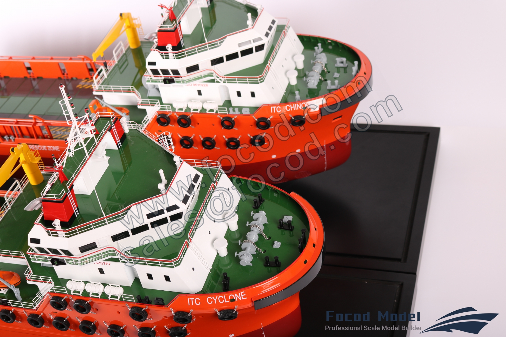 custom made model of 71米锚作拖船供给船